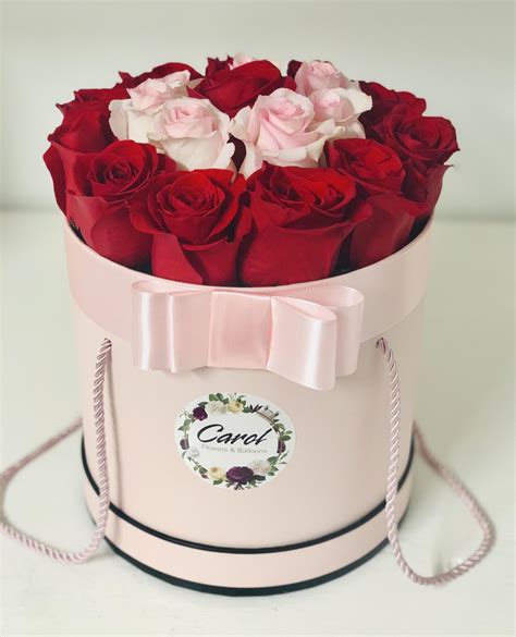 Elegant Boxes Of Roses Carol Flowers And Balloons