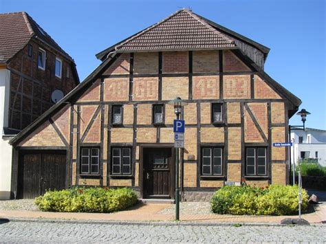 Das könnte dich auch interessieren. Grevesmühlen; Große Seestraße, ältestes Haus der Stadt 16 ...