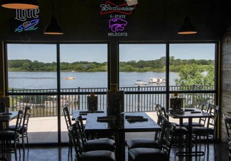 The Cove Bar And Grill Milford Restaurant Reviews Photos And Phone Number Tripadvisor