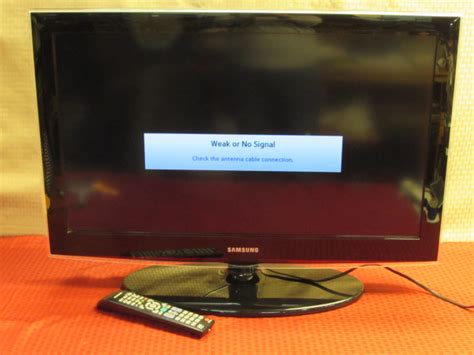 Lot Detail Nice 32 Samsung Flat Screen Tv With Remote