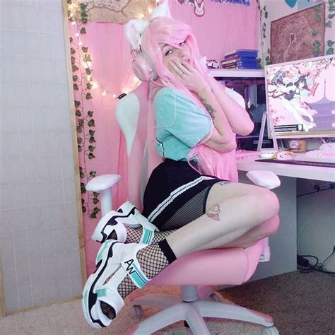 🌿gamer gf🌿 on instagram “outfit today and new chair 💕 finally done with the aesthetics of my
