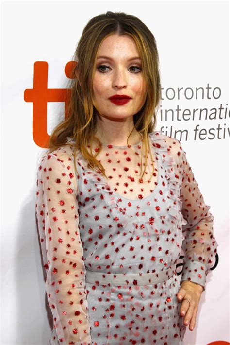 Emily Browning Promotes Legend At 2015 Toronto International Film Festivallainey Gossip Lifestyle