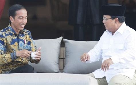 Membaca Kode Jokowi Untuk Prabowo