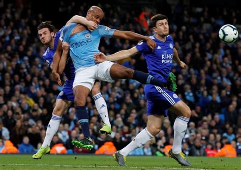 Epic Premier League Title Race Goes Down To Final Day Rediff Sports