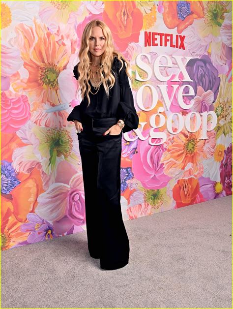 Gwyneth Paltrow Ts Star Studded Crowd With Goop Vibrators At
