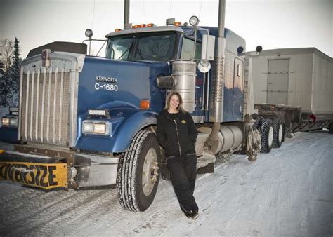 ‘ice Road Truckers Star Lisa Kelly Continues To Drive Alaskas