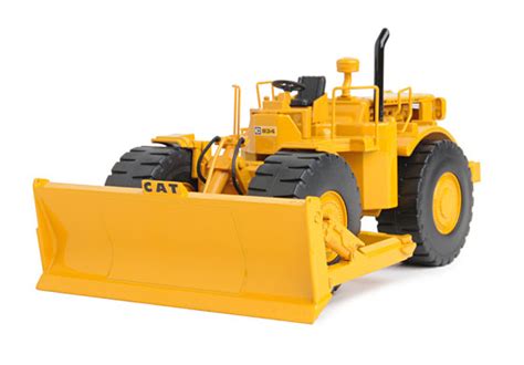 Memorable Model Caterpillar® 834 Wheel Dozer Classic Construction Models