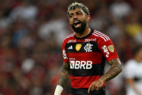 Insatisfeito Com Expulsão No Fla X Flu Gabigol Cobra Explicação Da Cbf