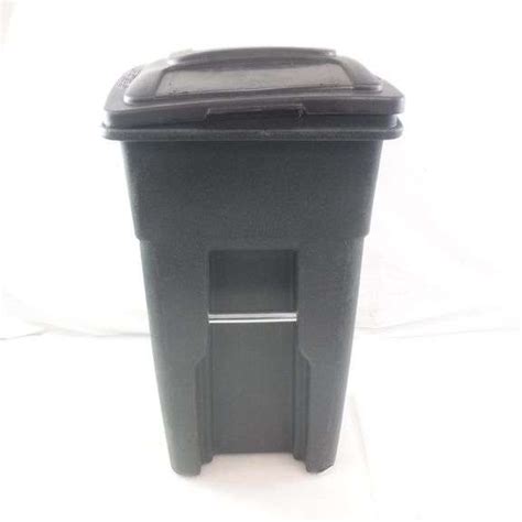 Toter Trash Can 32 Gallon Greenstone Plastic Wheeled Trash Can With Lid