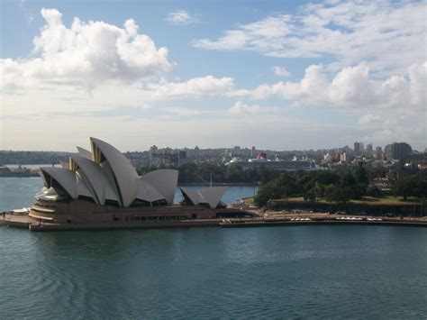 Sydney opera house | Sydney opera house, Opera house, Opera