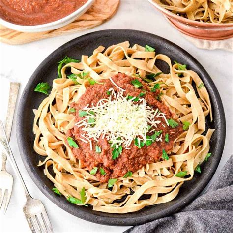 We did not find results for: Fresh Tomato & Zucchini Pasta Sauce made in the blender! A ...