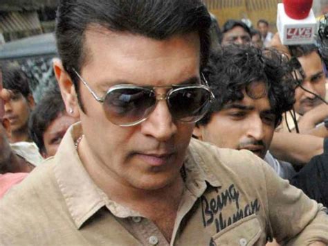 Actor Aditya Pancholi Arrested After Scuffle At Night Club Oneindia News