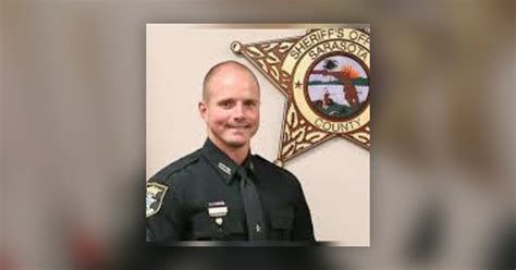 Sarasota Sheriffs Sergeant Resigns When Questioned About On Duty Sex Florida News Briefs