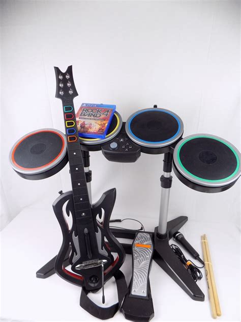 Like New Complete Playstation 4 Ps4 Rock Band 4 Band Bundle Guitar Hero