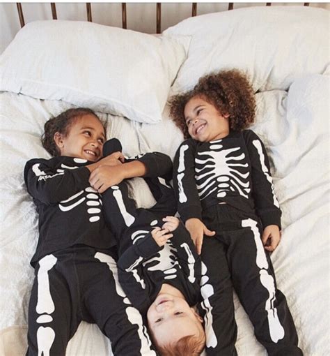Baby Halloween Skeleton Sleepsuit Unisex Babygrow Fancy Dress Outfit