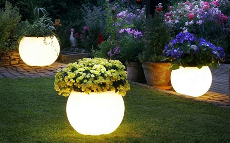 Certified Garden Lighting