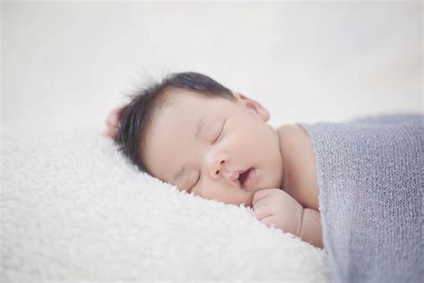 Bisakah Mencegah Sindrom Kematian Mendadak Pada Bayi Sids