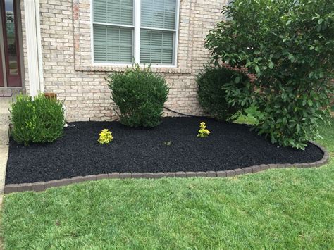 Famous Front Yard Flower Beds With Rocks Instead Of Mulch Ideas
