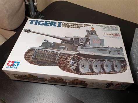Танк German Tiger 1 Early Production Tamiya 35216 Аукцион масштабных