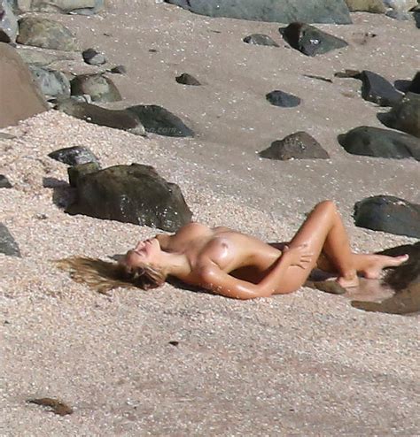 Alexis Ren Nude And Topless On The Beach In St Barts 12 30 2020
