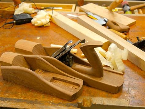 Paul Sellers Hand Made Wood Plane This Looks Like A Rebuild Of An Old