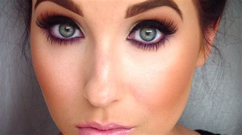 13 easy makeup tricks for making your eyes pop