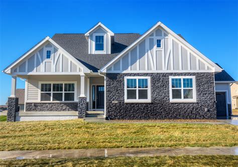 Coohey construction is a premiere custom home builder and remodeling company serving iowa city, cedar rapids, north liberty, and the surrounding area. New Construction Inspo (Classic Builders Iowa) | New home ...