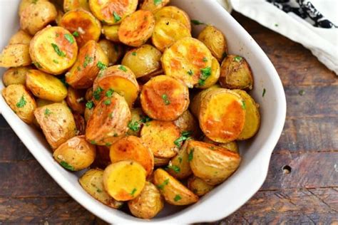 Oven Roasted Potatoes Easy Roasted Potatoes In Seasoned Butter
