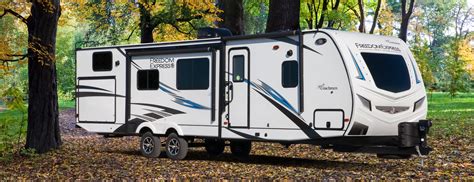 The first coachmen rv products were manufactured in a 5,000 square foot plant in downtown middlebury, indiana under the name coachmen industries. Freedom Express Liberty Edition Travel Trailers by Coachmen RV