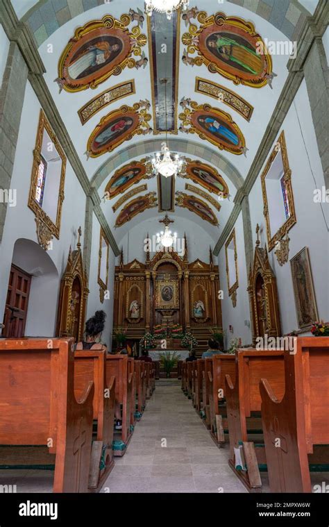 Der Name Der Kirche Unserer Lieben Frau Von Guadalupe Oder Nuestra Senora De Guadalupe Y Capilla