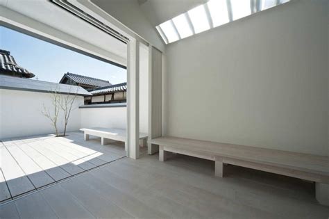 White Dormitory For Il Vento Koichi Futatsumata Modernist Interior