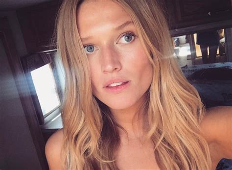 Jul 12, 2021 · auf instagram haben carl philip und sofia von schweden ein foto von sich und ihren drei söhnen veröffentlicht. Model Toni Garrn dreht Hollywood-Film "Edge of the Blade ...