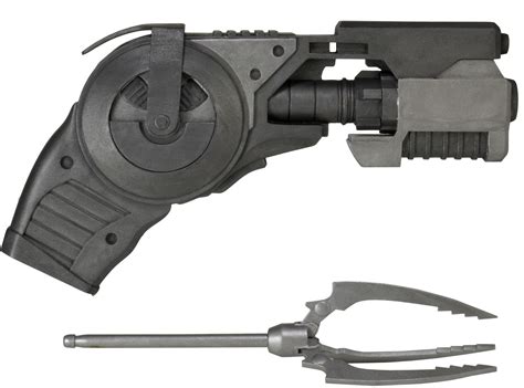 Batman Arkham Origins Prop Replica Grapnel Gun And Accessories