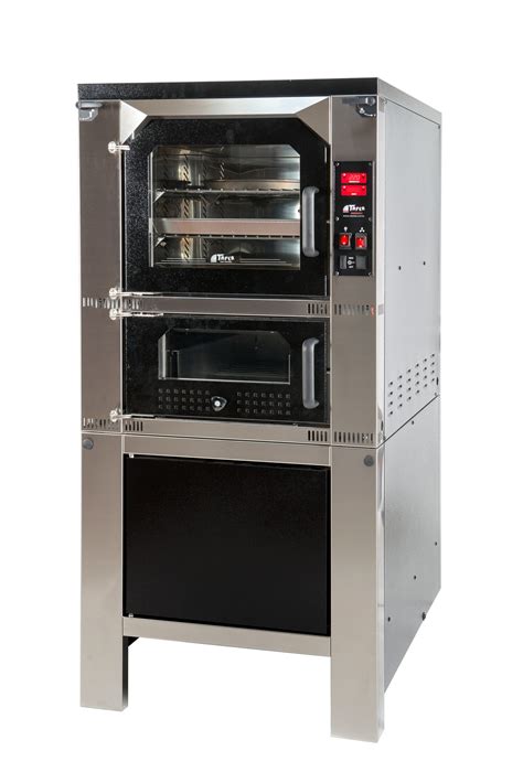 Storia del forno a legna. Tafer srl - Produttore di forni a legna da esterno ed interno