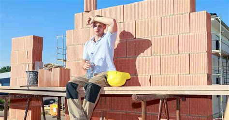 Heat And Sun Protection Tips For Construction Workers Trekker Group