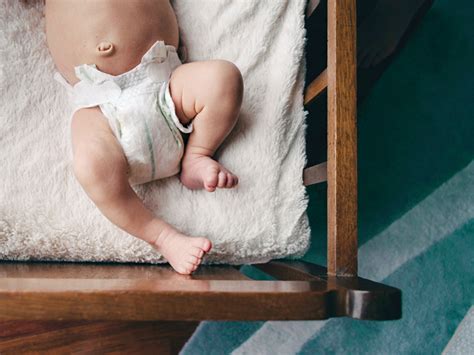 How To Know When To Size Up Diapers Newbornmatters