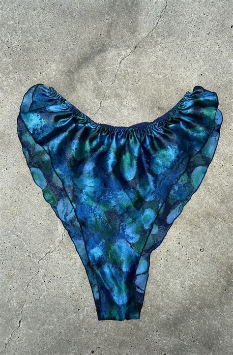 Vintage Jezebel Bikini Flutter Panties Smooth Satin Gem