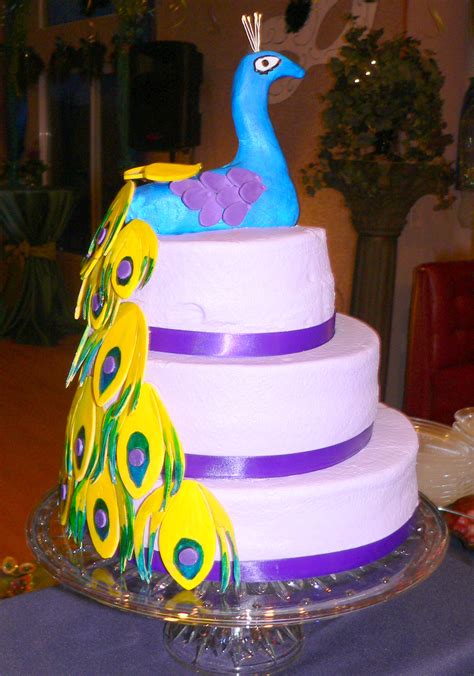 Peacock Cakes – Decoration Ideas | Little Birthday Cakes