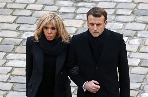 La Historia De Amor De Emmanuel Macron Y Su Esposa Brigitte En La Que