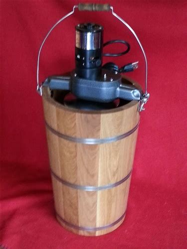 Shop commercial ice makers for any foodservice need. Best Amish 6 Quart Country Freezer Electric ice cream ...