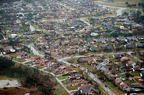 Apocalyptical Tornado Destroys Rowlett And Garland In Dallas Area