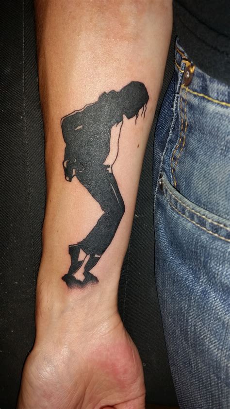 MJ Tattoo On Forearm Michael Jackson Tattoo Tattoos Michael Jackson
