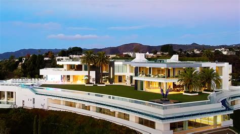 La Mansion Headed To Auction Block Is Americas Most Expensive Home