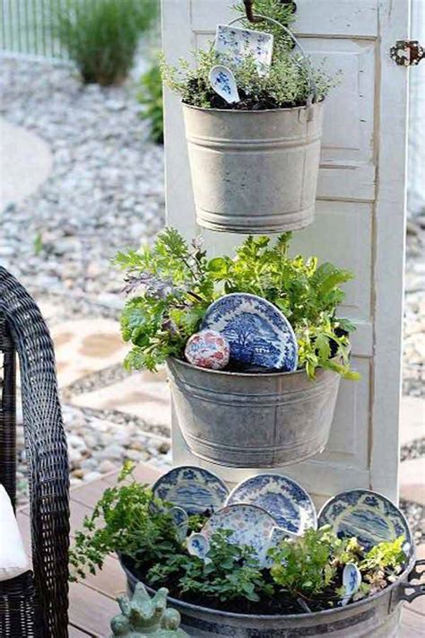 Smart Ways To Reuse And Repurpose Galvanized Tub And Buckets