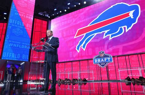 2022 Nfl Draft Worst Case Scenarios In The First Round For The Buffalo