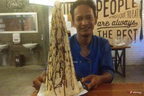 Film pendek ngapak kebumen gaya baru. Martabak Sherif Pekanbaru Ciptakan Roti Canai Tissue Menara Eiffel - Terkininews.com