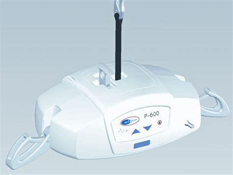 Patient falls from lifts may cause injuries, including head trauma, fractures and death. Waverley Glen Prism Medical P-600 Portable Ceiling Lift