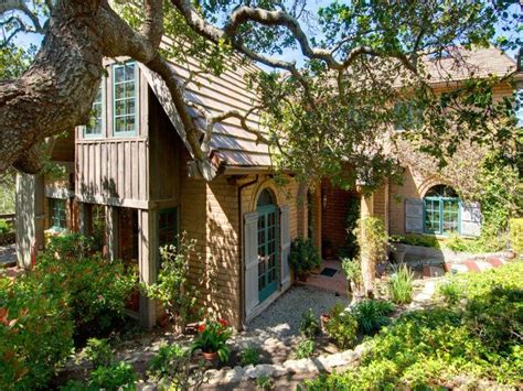 Rooms for rent in monterey ca. Carmel Highland's Hidden Estate | Guest house cottage ...