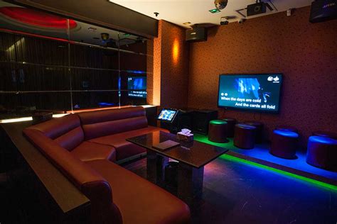 Private rooms pandora offers a variety of differently themed private karaoke rooms to ensure that your karaoke experience is fun and memorable. Party World Karaoke Bar Melbourne | Party Fun For Birhday ...