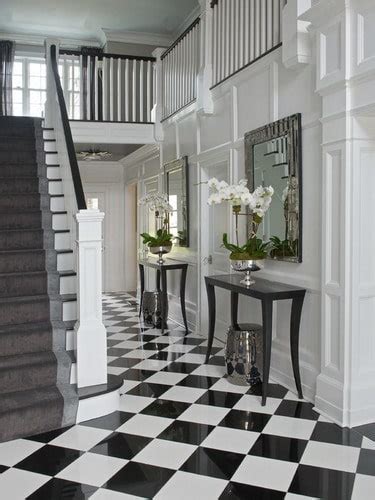 Helpful Tips To Choose The Best Foyer Flooring Ideas